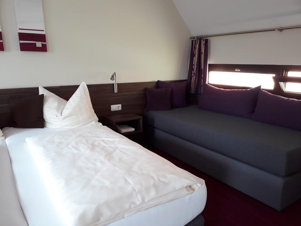 Pension Am Weinberg Bed & Breakfast Mainstockheim Екстериор снимка